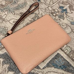 Coach soft pink leather wristlet! Never used, excellent condition, no flaws